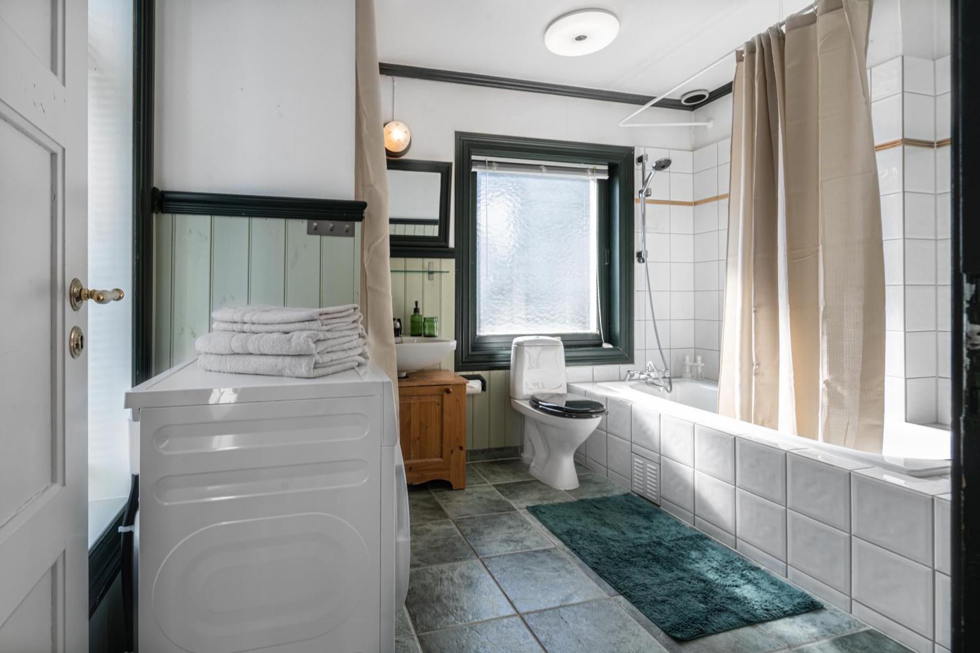 Sunny Apartment In Alesund City Ålesund Exterior foto